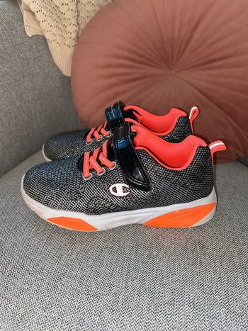 Baskets de sport champion taille 34