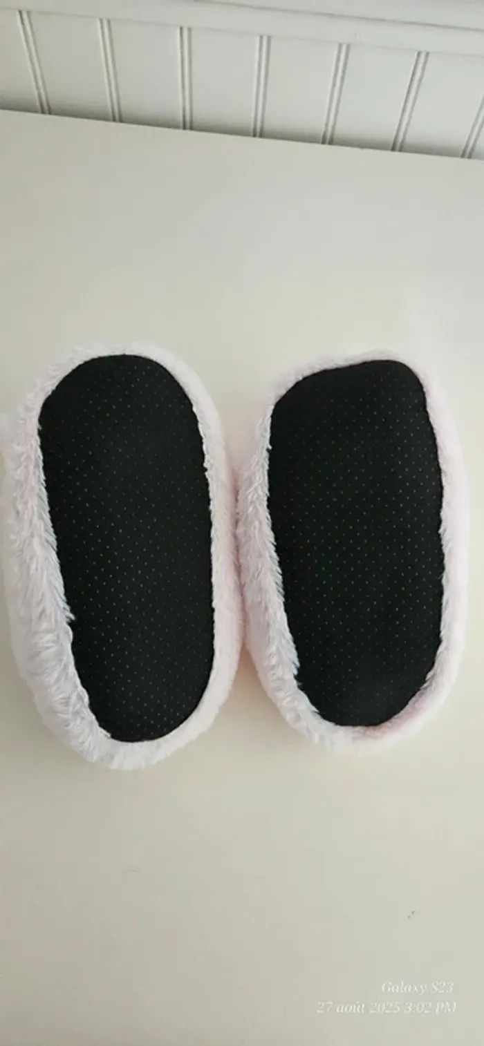 Chaussons peluche 36/37 - photo numéro 4