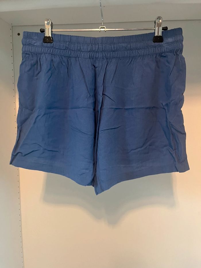 Short bleu marine Taille M Up2Fashion - photo numéro 2
