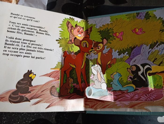 Lot 2 livres Bambi Pop up - photo numéro 2