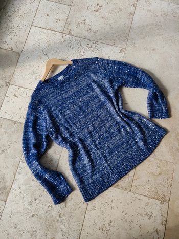 Pull bleu chiné à sequins