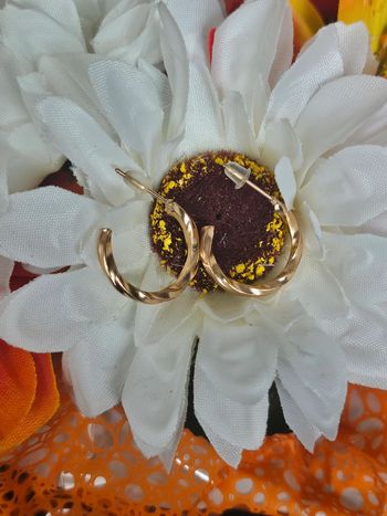 Petites créoles ouvertes