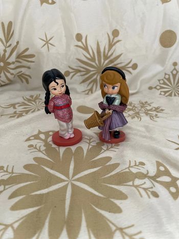 Lot de 2 figurines animator Disney