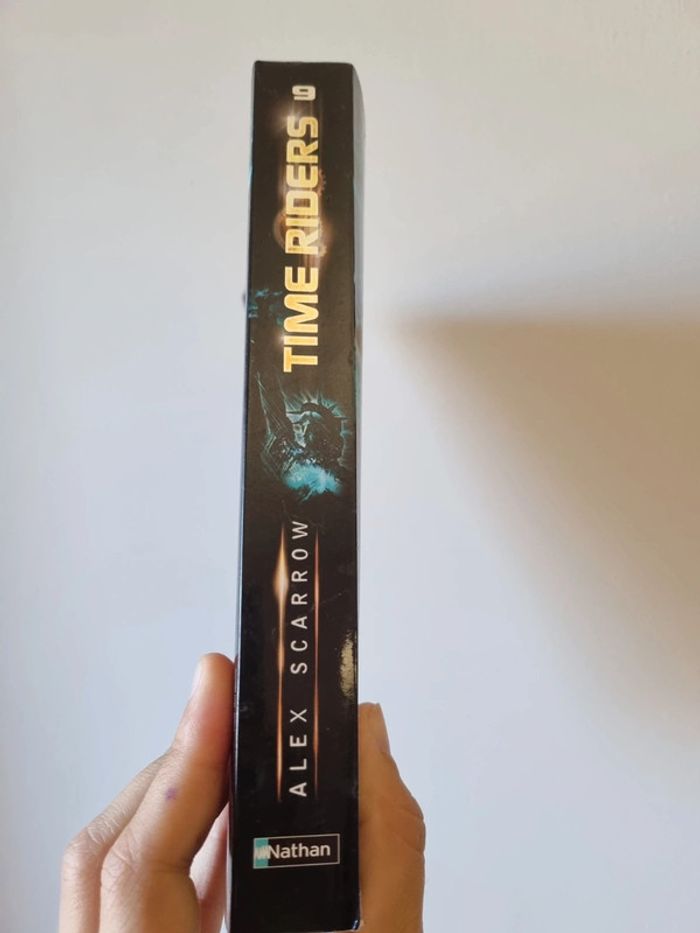 Time Riders Tome 9 Le Piège Infini - photo numéro 3