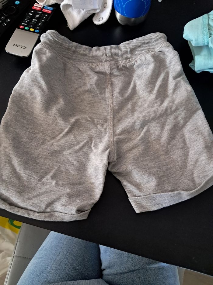 Short Grain de ble - photo numéro 3