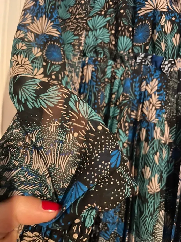 Robe 👗 bleu fleuries - photo numéro 3