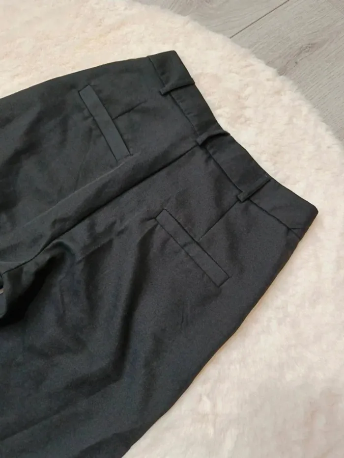 🖤 Pantalon noir Loavies taille small coupe chic avec fente tendance 🖤 - photo numéro 4