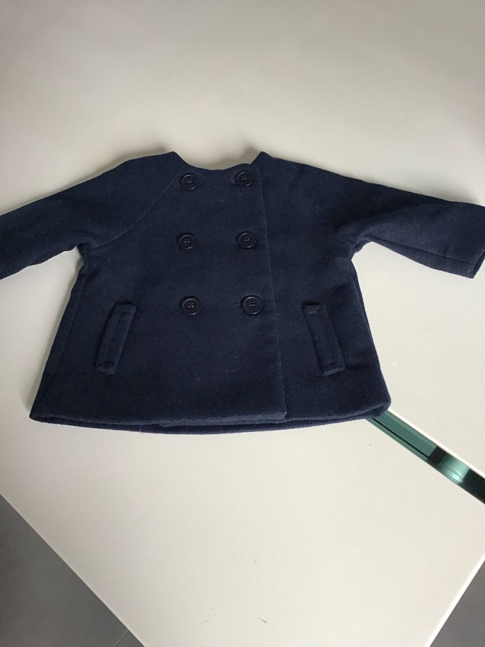 Manteau chic plis creux dans le dos 3 mois