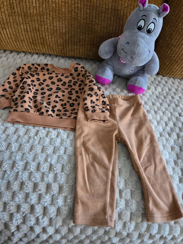 Pyjamas kiabi 18 mois