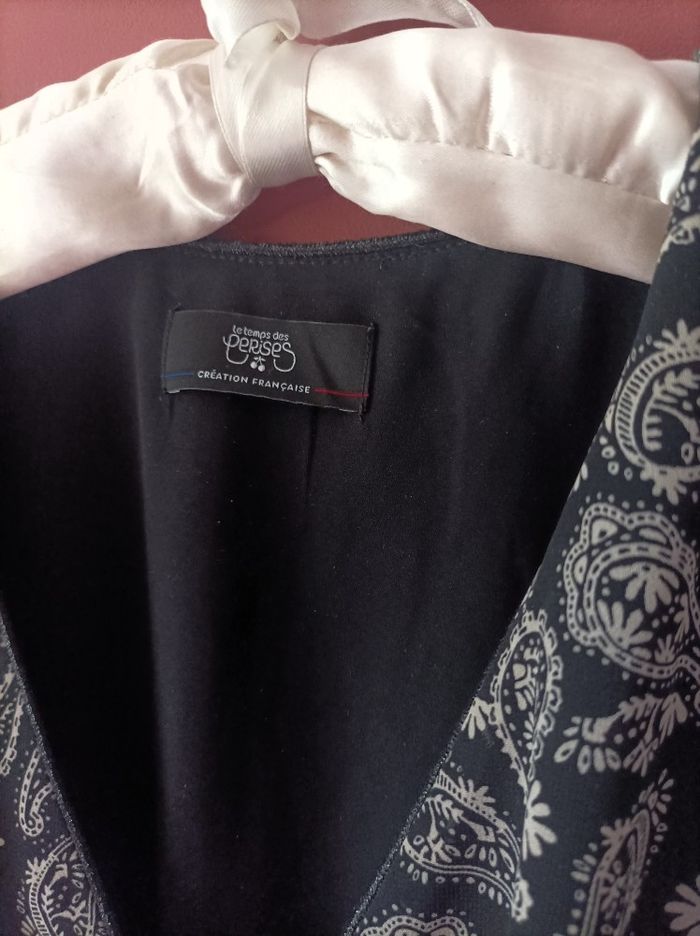 Robe femme le temps des cerises S 36 imprimée gris TBE - photo numéro 2