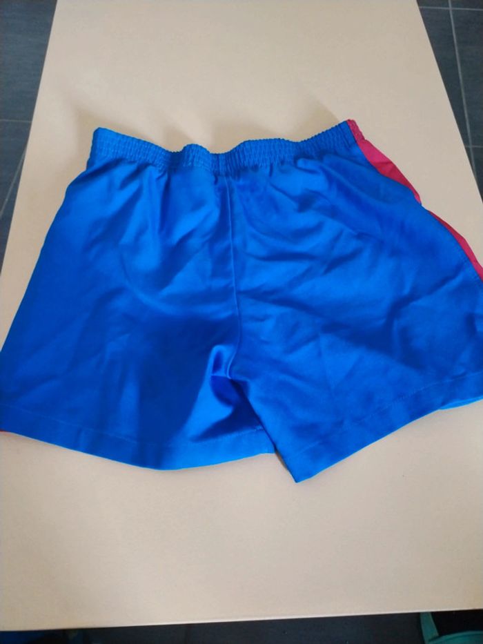 Short nike FCB 5 ans T - photo numéro 5