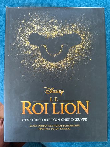 Huginn & Muninn grand livre rare encyclopédie Le Roi Lion c’est l’histoire d’un chef d’œuvre Disney