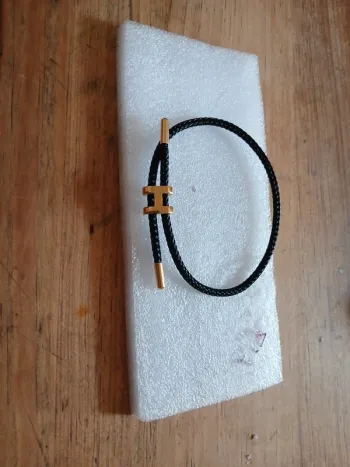 Bracelet en fils semi cuir H