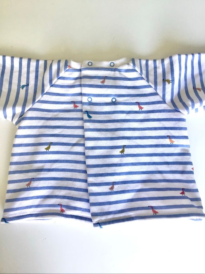 Sweat-shirt molletonné 18 mois ou 81 cm - photo numéro 2