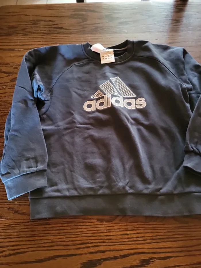 Sweat adidas