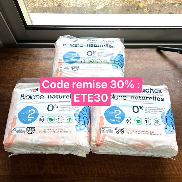 3 paquets Biolane Taille 2 : 84 Couches