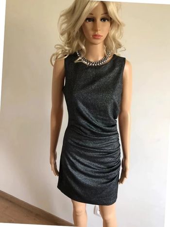 Robe argentée pailletée sans manches Morgan taille 36 comme neuve