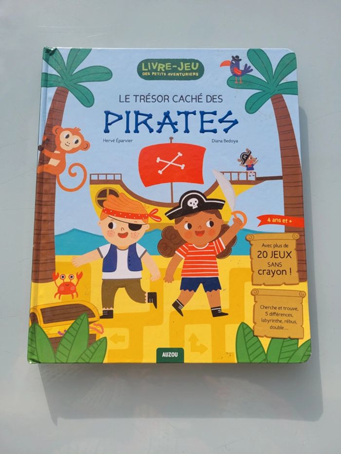 Livre jeu Le Trésor caché des Pirates, les petits aventuriers auzou - photo numéro 2