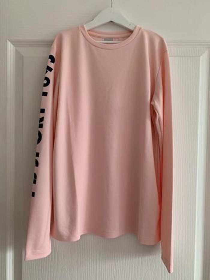 T-shirt de sport Petit Bateau neuf sans étiquette en 12 ans