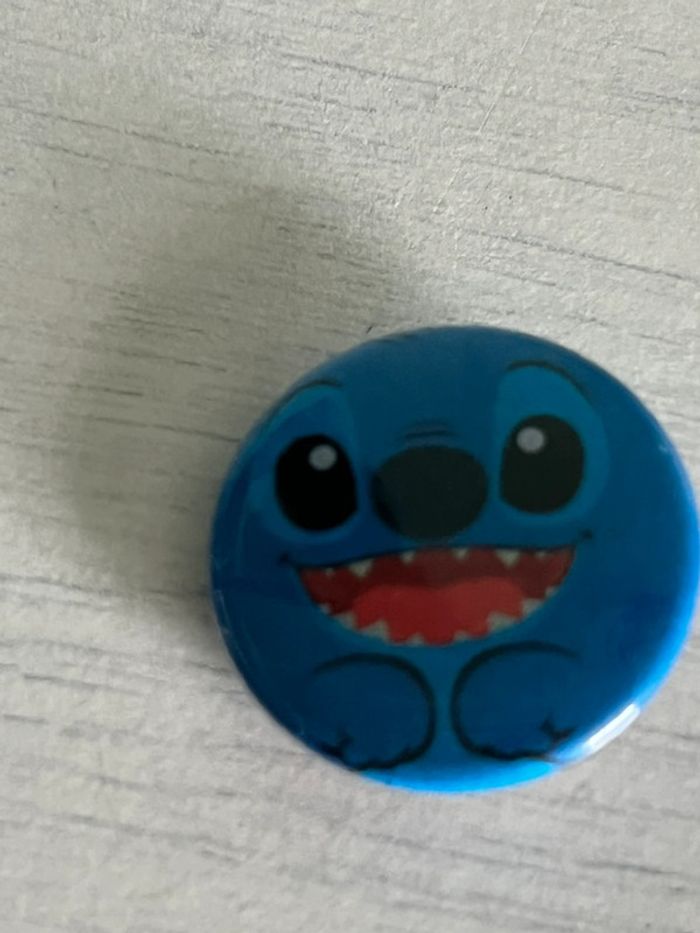 Stitch pin’s