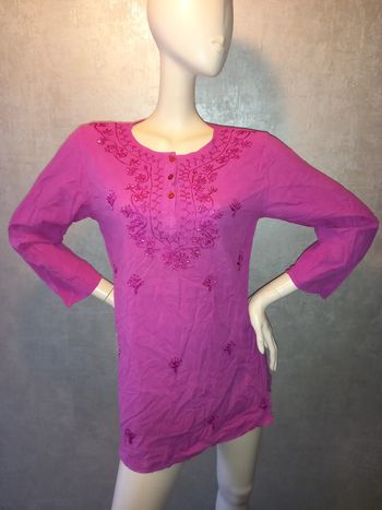 tunique rose avec perle taille 36/38