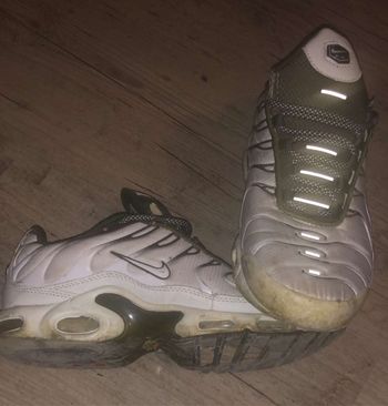 Tn vert kaki