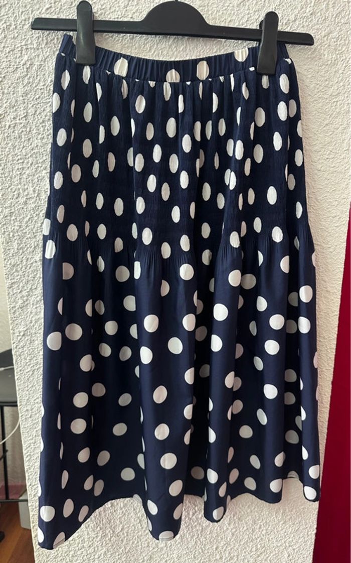 Jupe à pois style pin-up