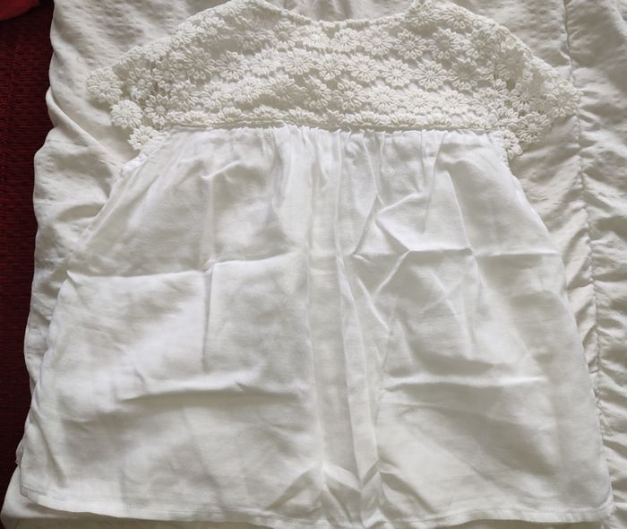 Haut manches courtes fille 4-5 ans  / Zara - photo numéro 3
