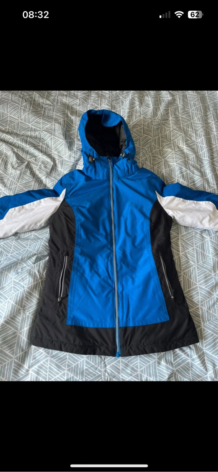 Magnifique  blouson S enfant chaud