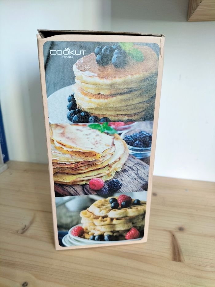 Shaker pour pâte à crêpes, gaufres et pancakes - photo numéro 3