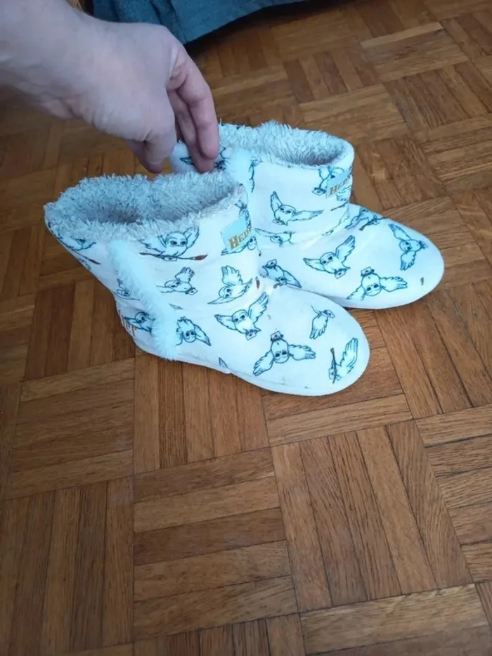 Chausson bottes hiver Harry Potter taille 34 - photo numéro 3