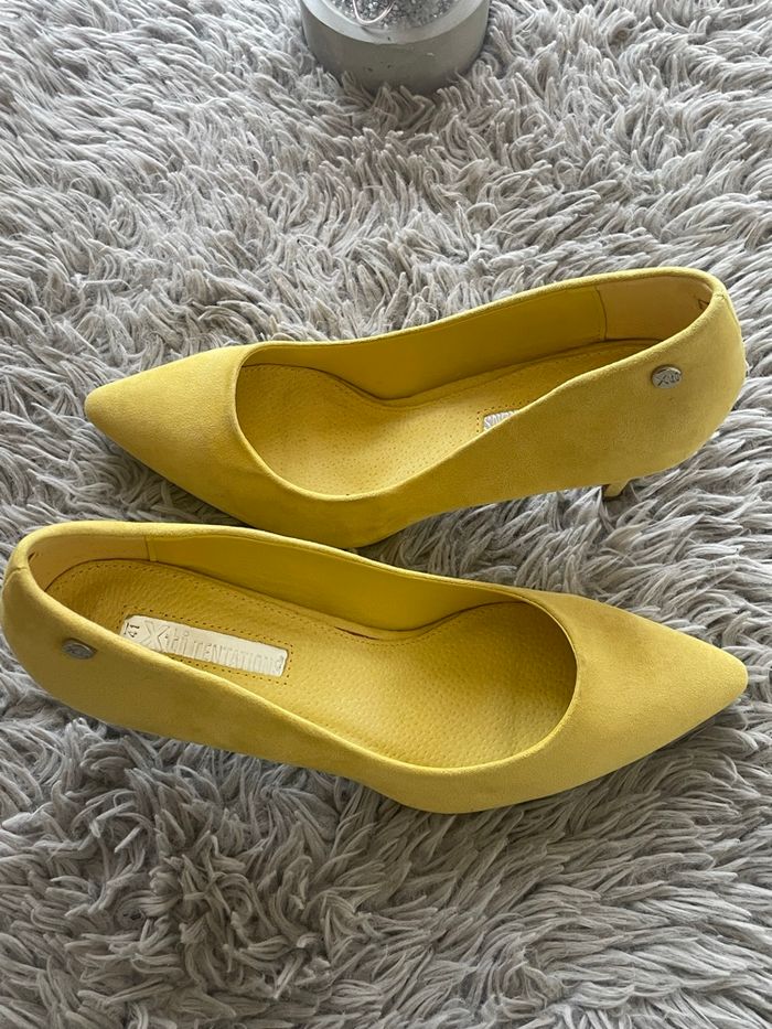 Escarpins en daims jaune clair XTI - photo numéro 7