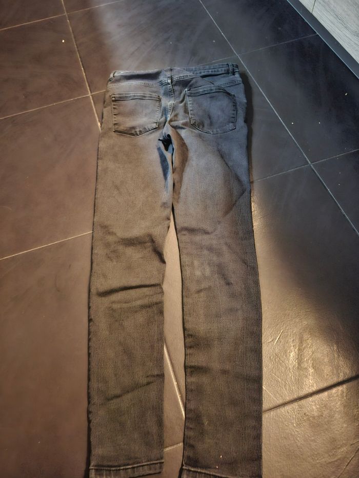 Jean noir skinny taille 40 - photo numéro 2
