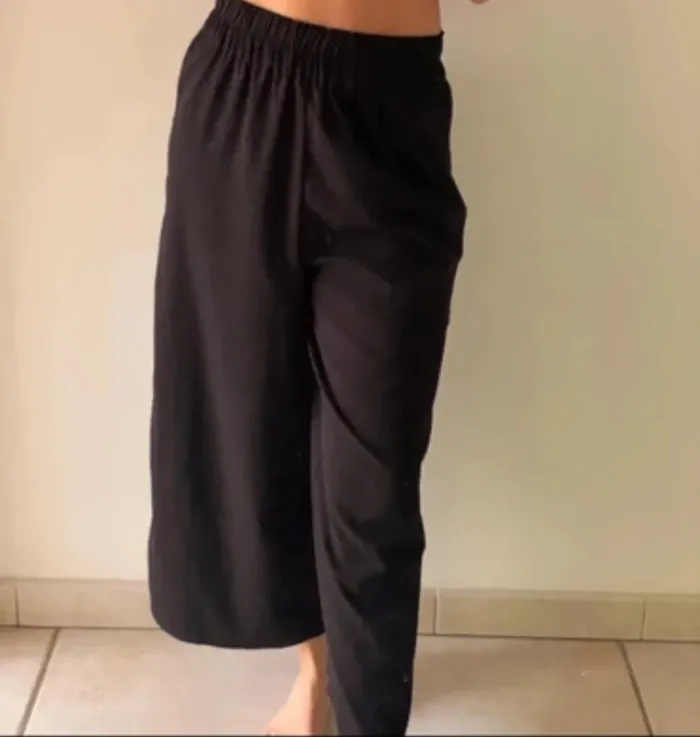 Pantalon noir - photo numéro 3