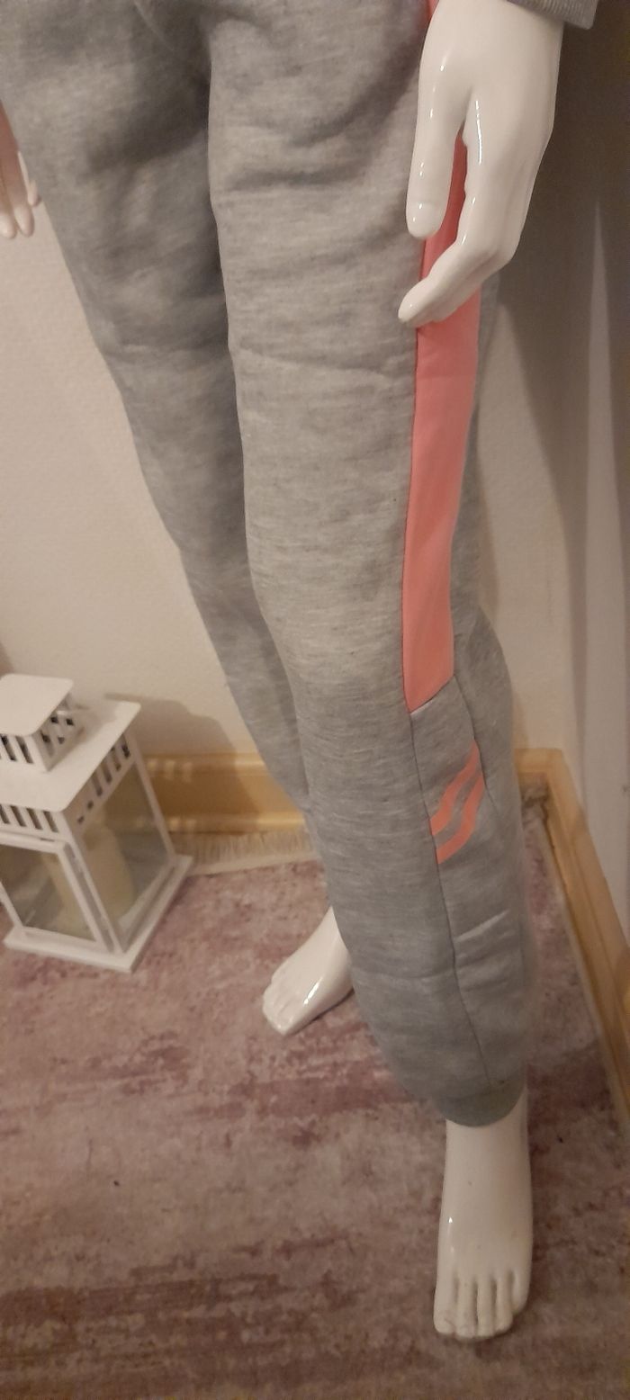 Ensemble sport fille 10ans - photo numéro 5