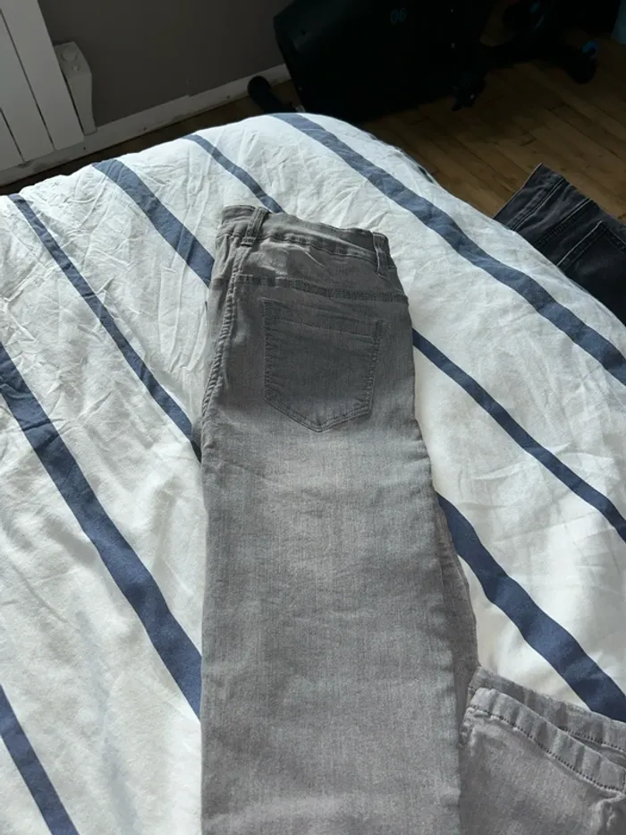 Jeans fille 14 ans - photo numéro 2