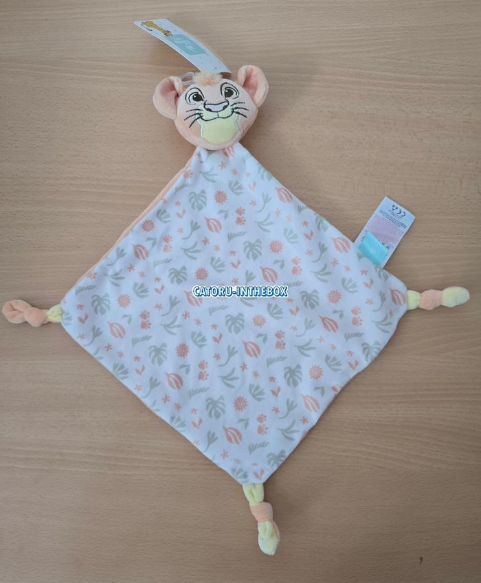 Doudou mouchoir plat / Comforter bébé Disney baby Roi Lion Simba Lion King