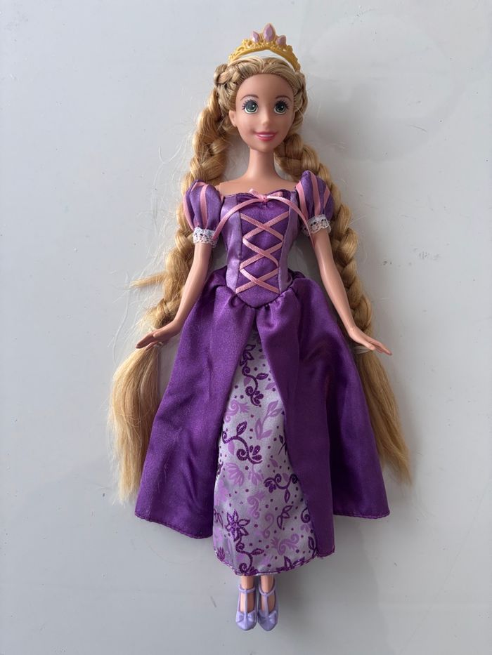 Poupée Raiponce Disneystore - photo numéro 3