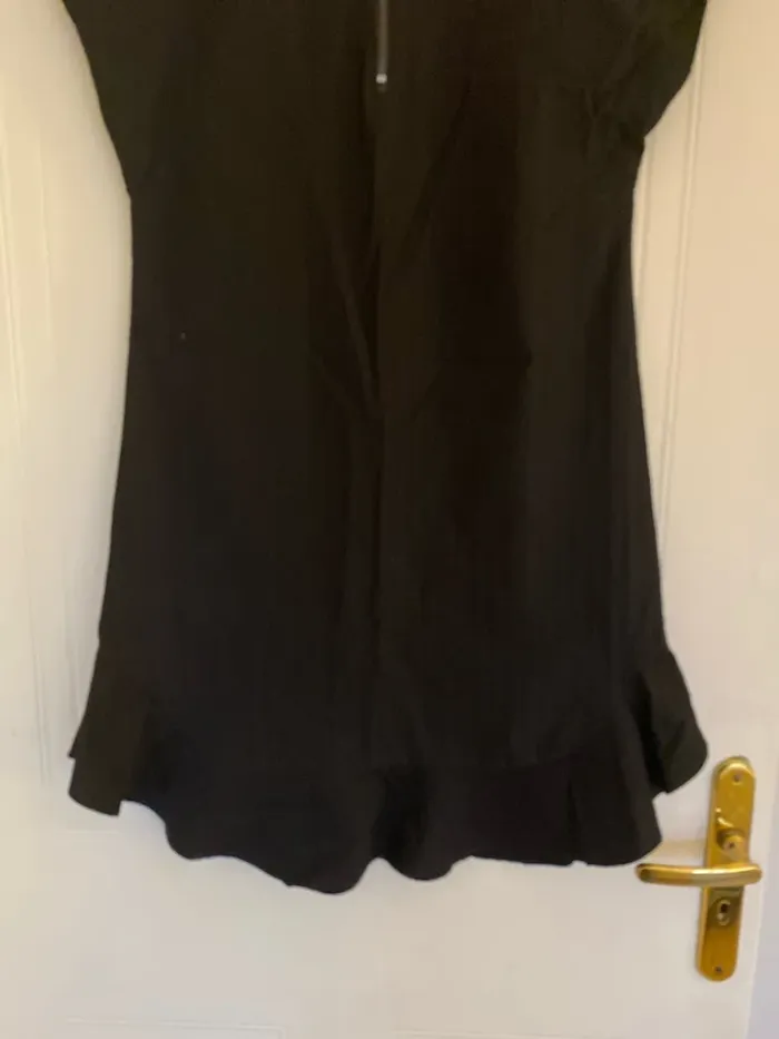 Robe noire Cop.copine taille 36 - photo numéro 14