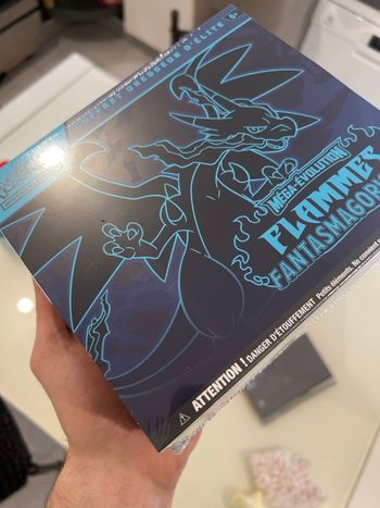 Pokemon ETB flammes fantasmagoriques