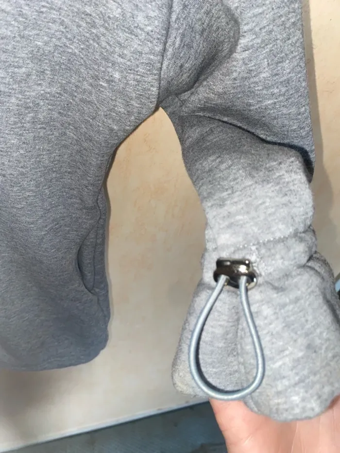 Pull gris fourré à l’intérieur - photo numéro 4