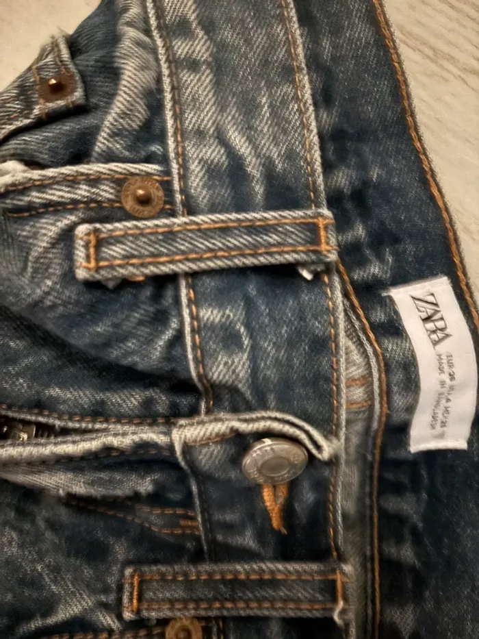 Jean bleu femme taille 36 / S marque Zara - photo numéro 2