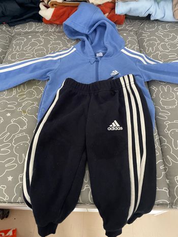 Ensemble Adidas