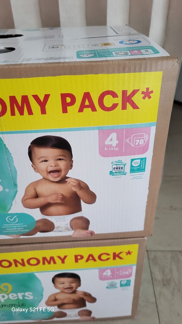 maxi packs couches pampers harmonie taille 4 - photo numéro 2