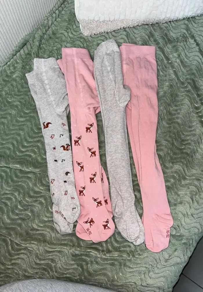 Lot de 4 collants takko neuf 86/92cm