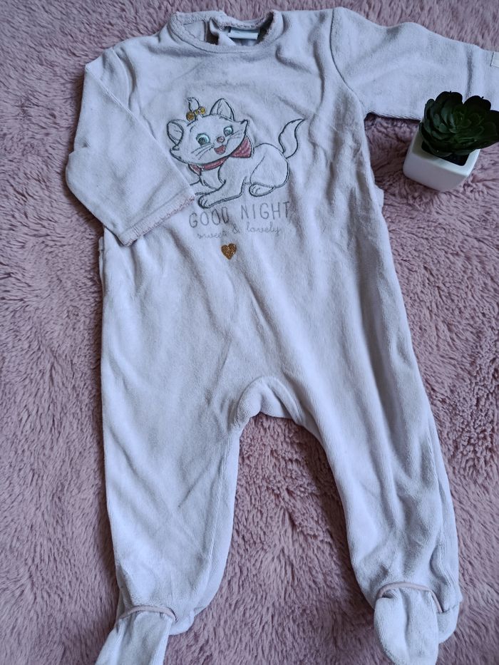 Pyjama épais - taille 9 mois