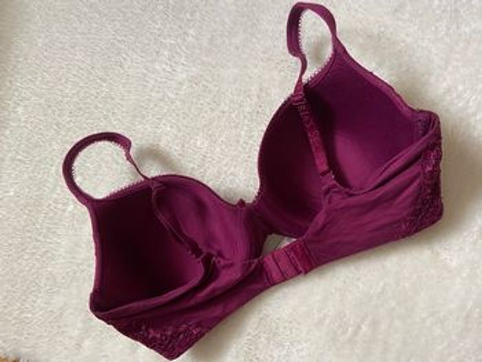 Soutien-gorge Victoria’s Secret - photo numéro 2