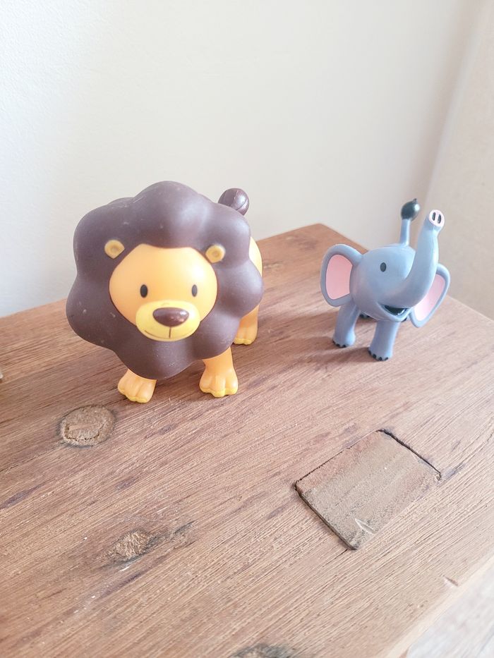 Loumba le lion + figurines - photo numéro 2