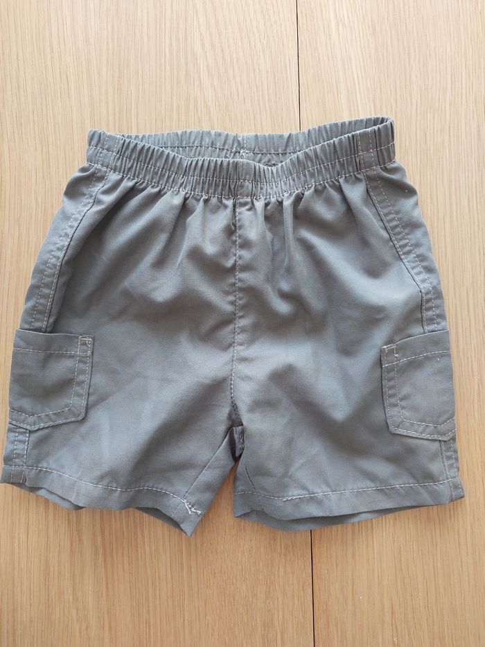 Lot 4 shorts 12m - photo numéro 8