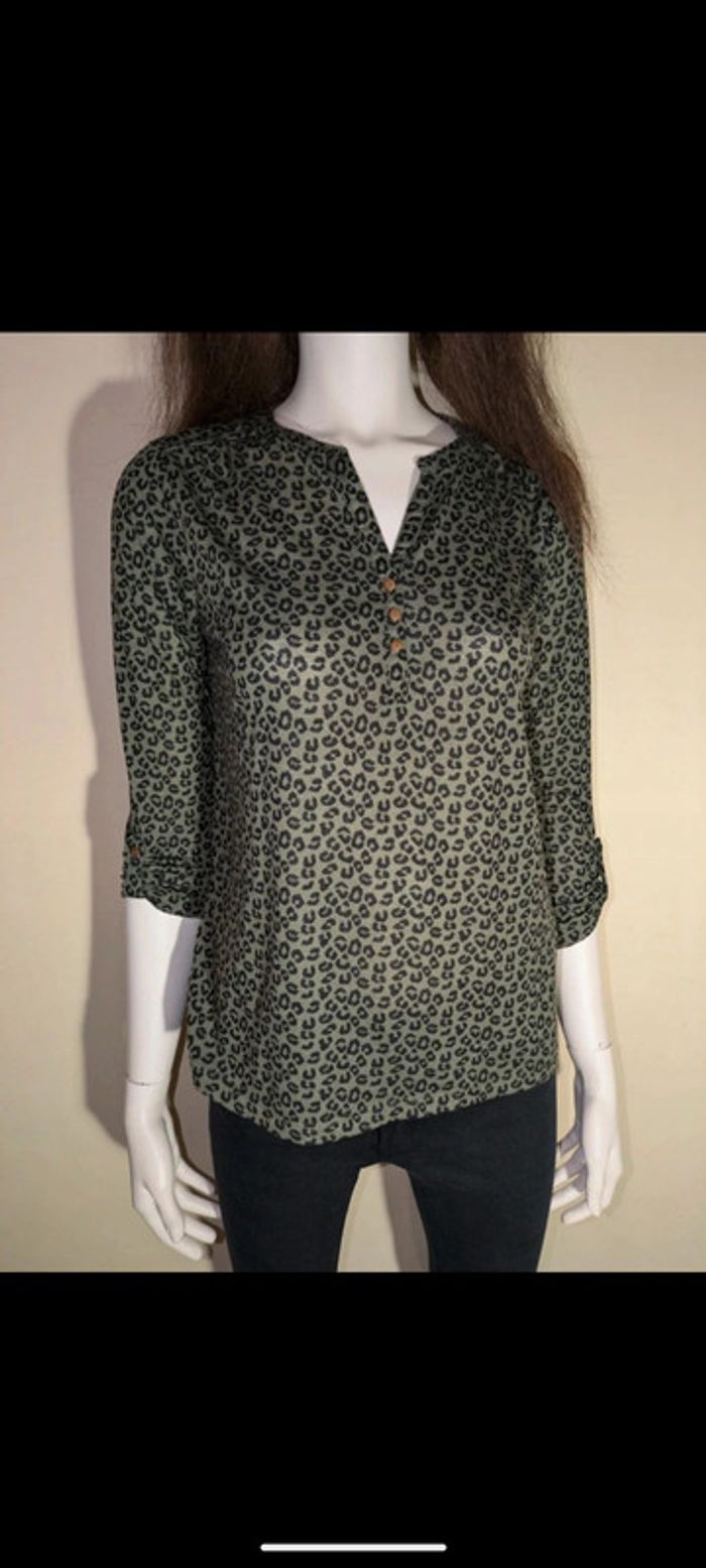 Blouse haut Tshirt manche 3/4 léopard kaki